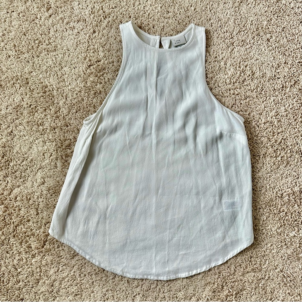 A New Day Cream Racer Back Sleeveless Top Size X-Small